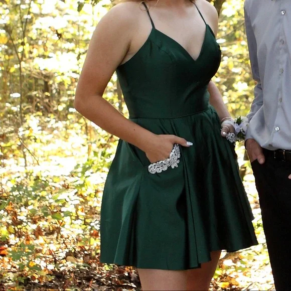 green emerald velvet dress Classic Long Satin A-Line Prom Dress with Lace-Up Back Wine / 5
